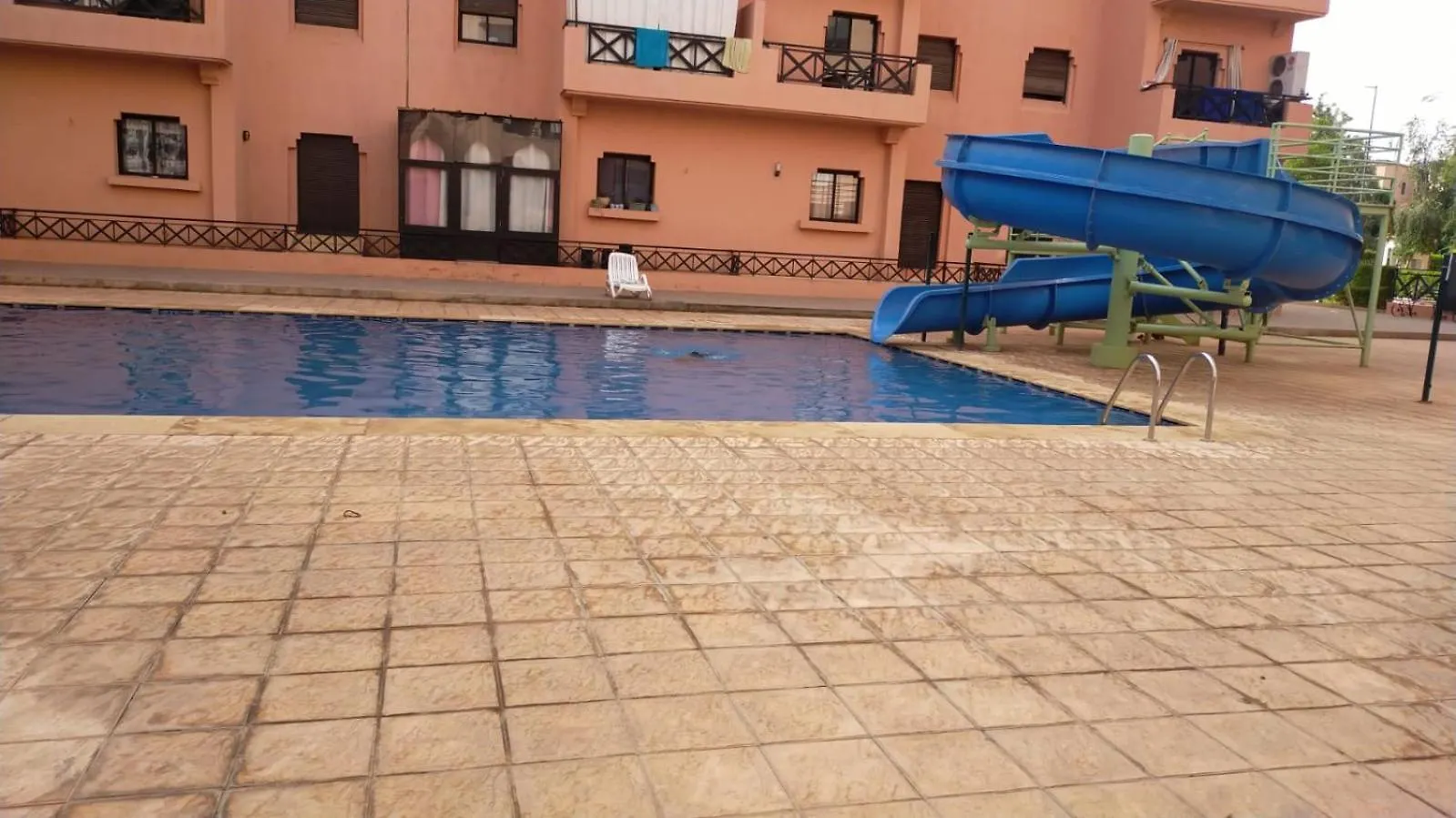 Apartment Appartement Relax Marrakech, شقة عائلية بمراكش متوفرة على غرفتين